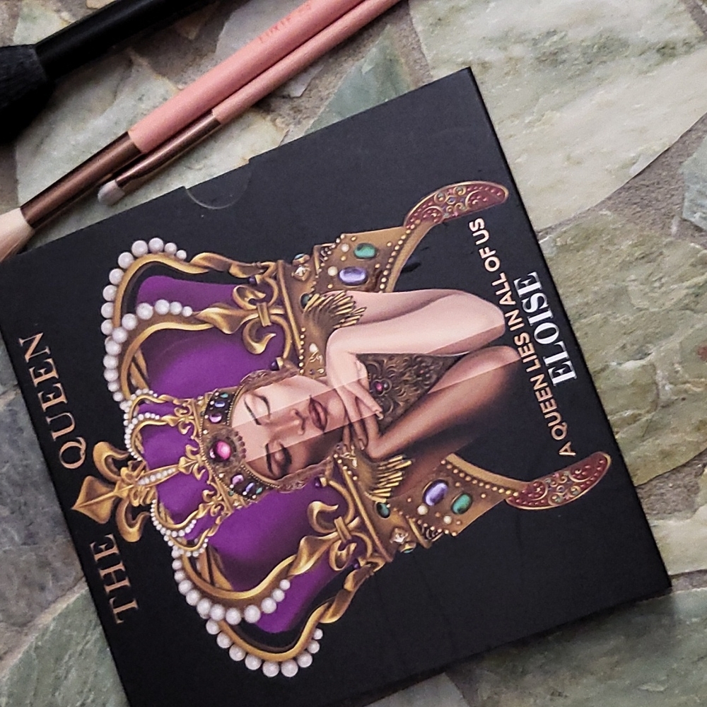 ELOISE eye shadow palette
